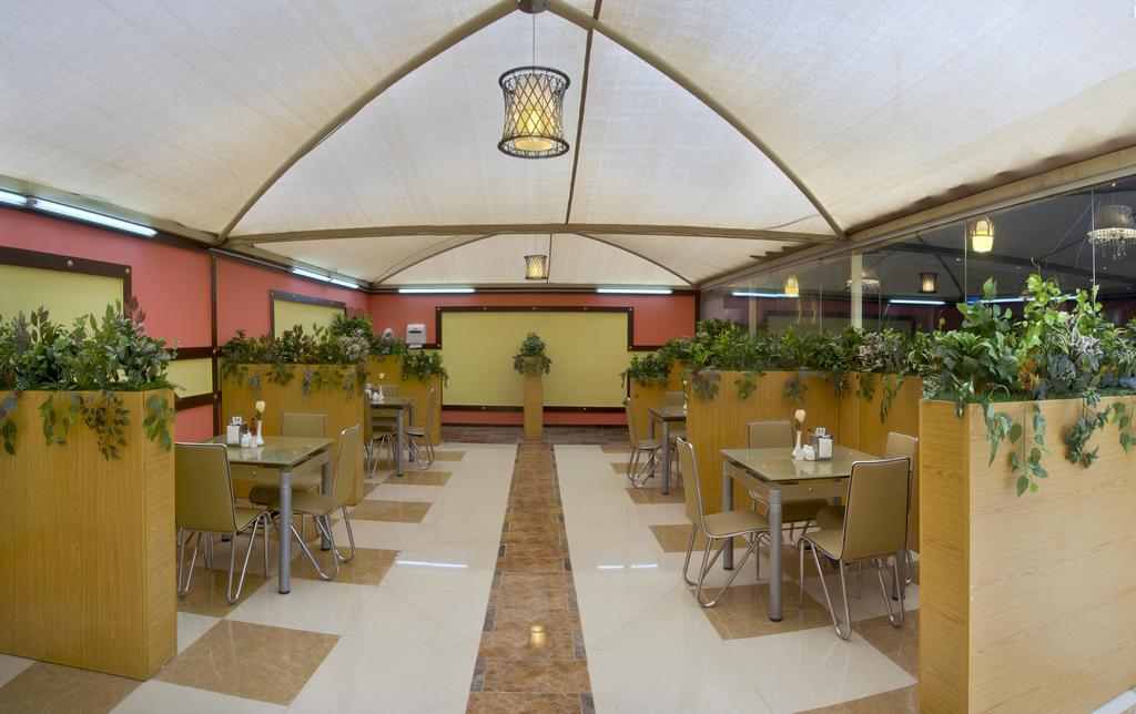 Al Farhan Hotel Suites - Al Salam Riaad Buitenkant foto