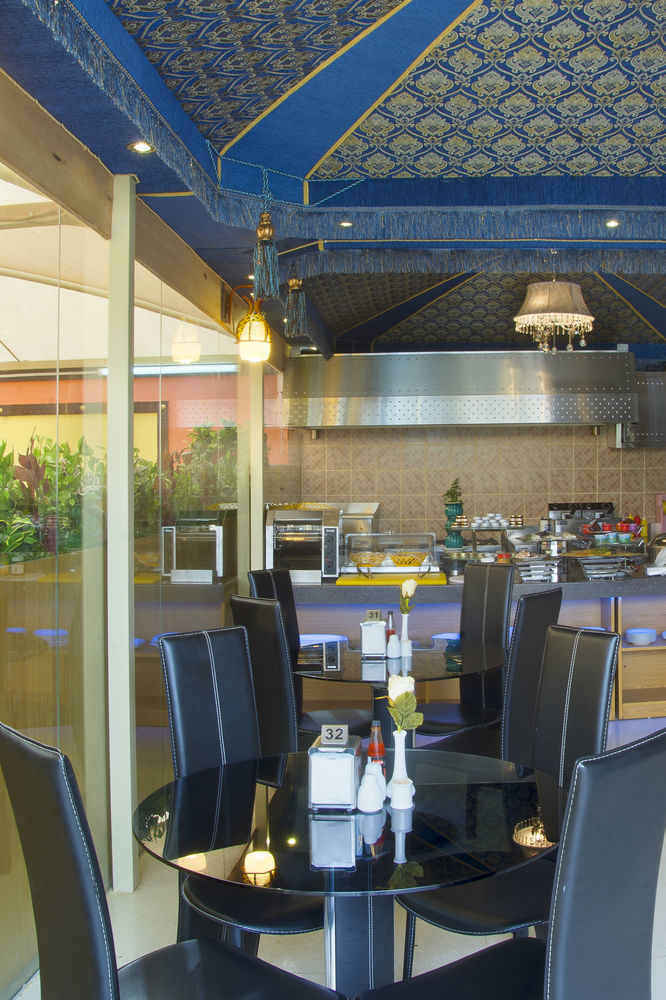 Al Farhan Hotel Suites - Al Salam Riaad Buitenkant foto